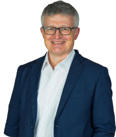 Paul ist zugelassener Steuerberater, Wirtschaftsprüfer und Experte für deutsches Steuerrecht. Und Gründer und Geschäftsführer von TaxArt.